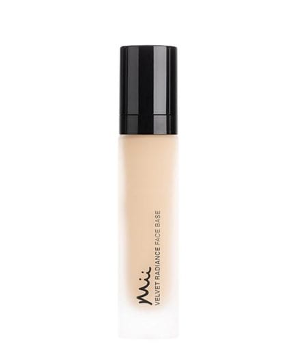 Velvet Radiance Face Base 03