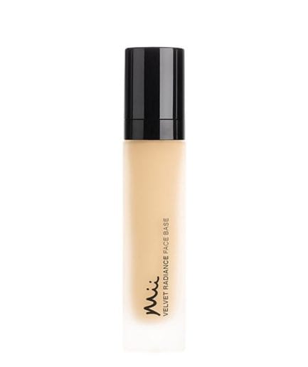 Velvet Radiance Face Base 04